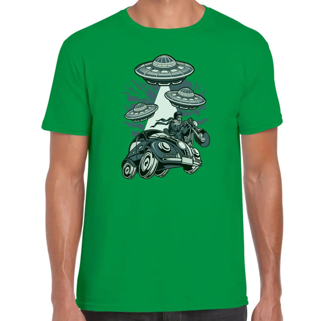 Chasing Ufo’s T-Shirt - Tshirtpark.com
