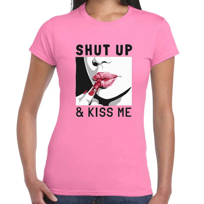 Kiss Me Ladies T-shirt - Tshirtpark.com