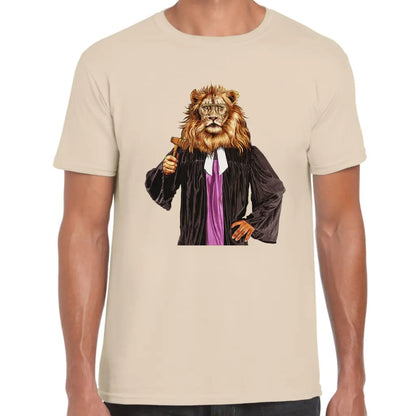 Lion Judge T-Shirt - Tshirtpark.com