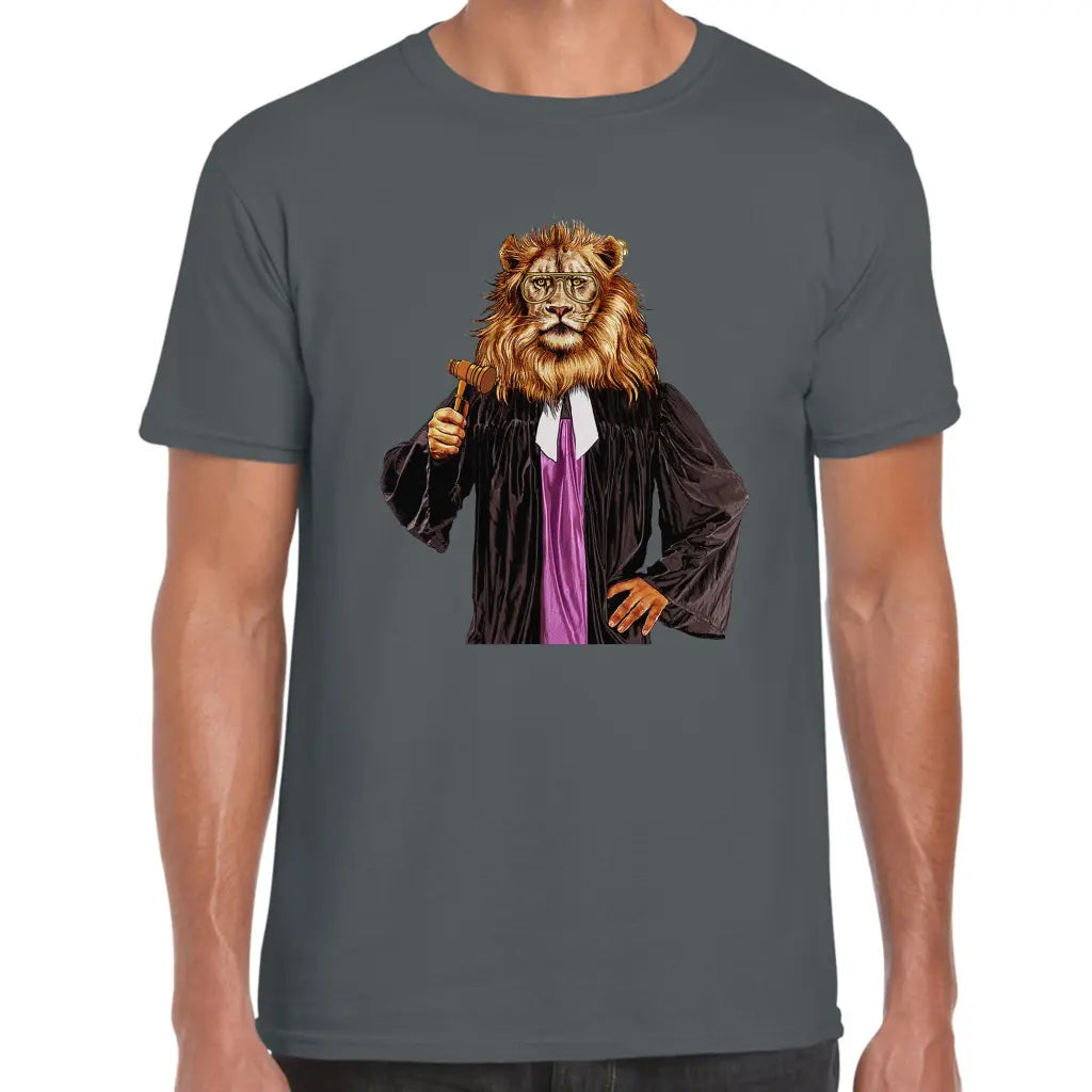 Lion Judge T-Shirt - Tshirtpark.com