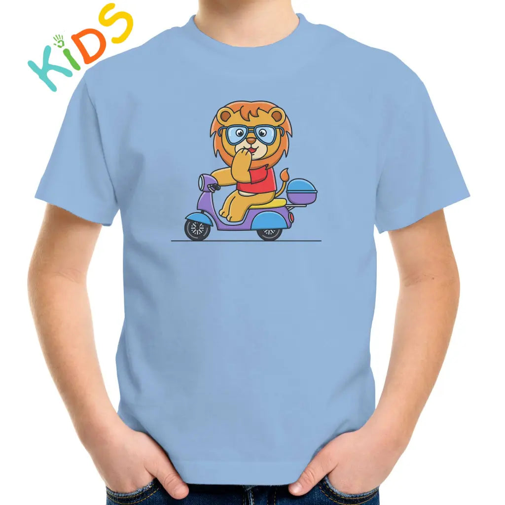 Lion On Scooter Kids T-shirt - Tshirtpark.com