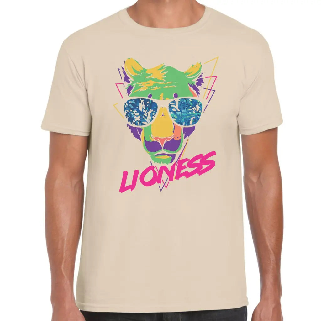 Lioness T-Shirt - Tshirtpark.com