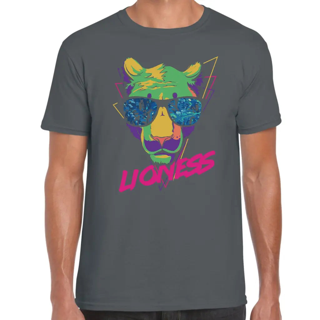 Lioness T-Shirt - Tshirtpark.com