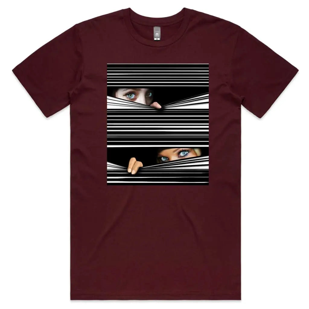 Peeking Blind T-Shirt - Tshirtpark.com