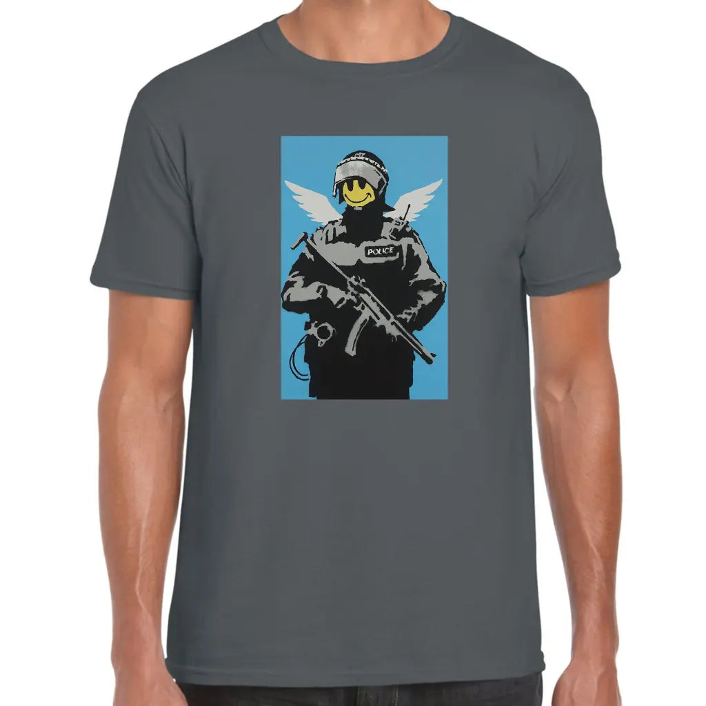 Policeman Smile Banksy T-Shirt - Tshirtpark.com