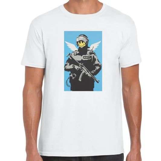 Policeman Smile Banksy T-Shirt - Tshirtpark.com